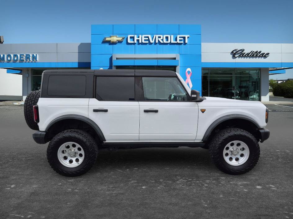 Used 2023 Ford Bronco Badlands AWD/4WD image 6