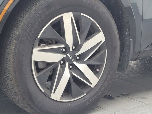 Used 2023 Kia Sorento S w/ Panoramic Sunroof Package FWD image 31