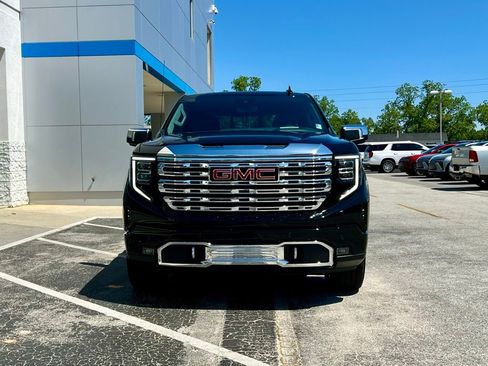 New 2025 GMC Sierra 1500 Denali w/ Denali Reserve Package image 7