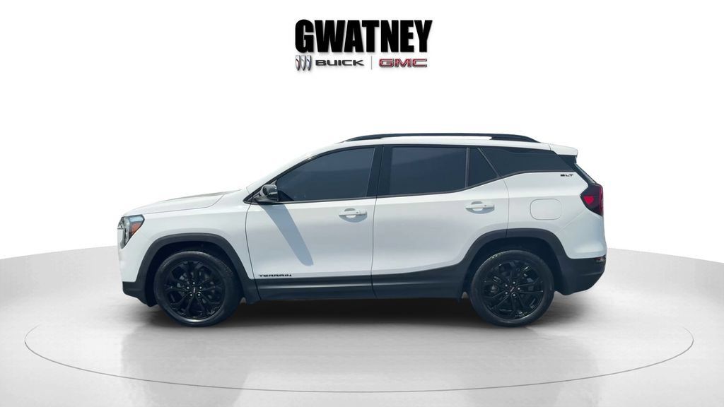 Used 2022 GMC Terrain SLT w/ Elevation Edition FWD image 8