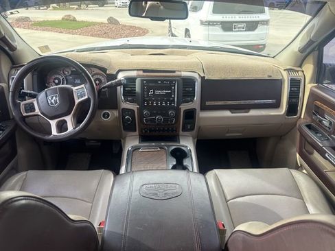 Used 2018 RAM 3500 Laramie Longhorn w/ Longhorn Southfork Package image 11