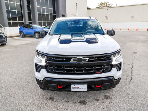 Used 2025 Chevrolet Silverado 1500 LT Trail Boss w/ LT Trail Boss Premium Package AWD/4WD image 19