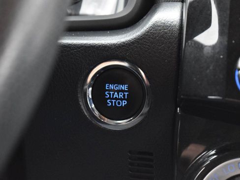 Used 2021 Toyota 4Runner TRD Off-Road Premium w/ Moonroof Package AWD/4WD image 26