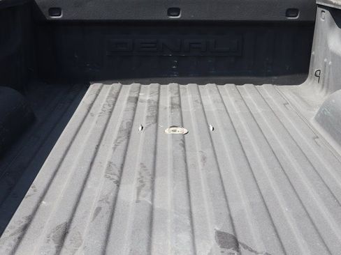 Used 2018 GMC Sierra 2500 Denali w/ Duramax Plus Package image 9