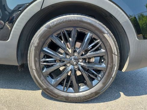 Certified 2020 Kia Telluride SX w/ SX Prestige Package AWD/4WD image 7