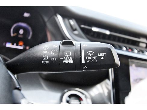 Used 2023 Jeep Grand Cherokee Altitude image 22