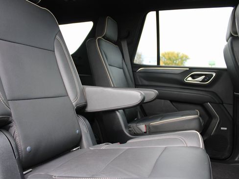 Used 2021 GMC Yukon SLT w/ SLT Premium Package image 26