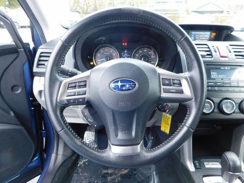 Used 2015 Subaru Forester 2.5i Limited AWD/4WD image 6