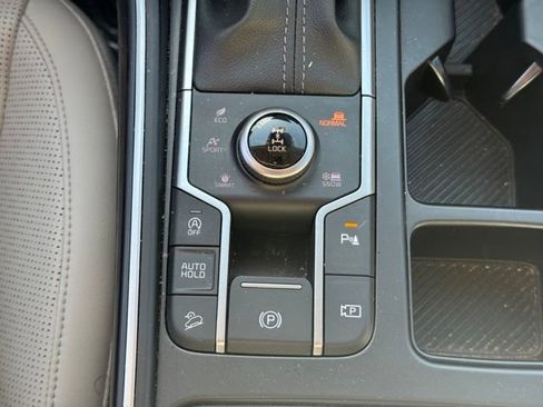 Certified 2024 Kia Sorento S AWD/4WD image 27