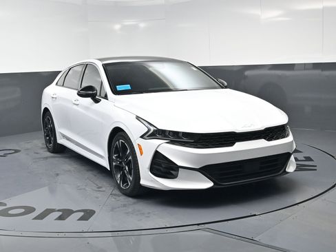 Used 2022 Kia K5 GT-Line w/ GT-Line FWD Premium Package image 3