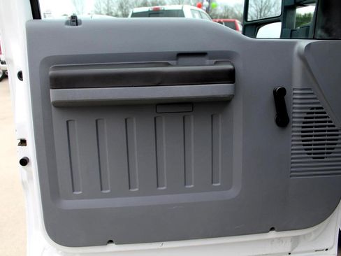 Used 2013 Ford F350 XL image 9