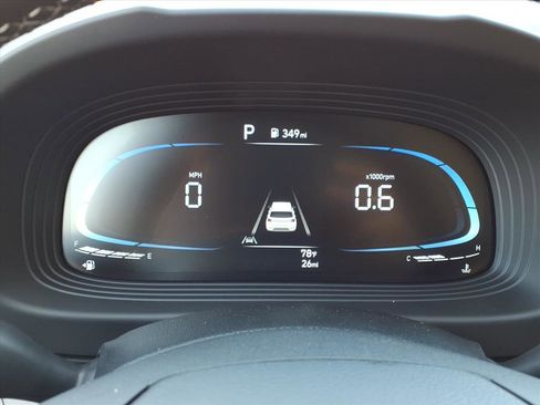 Used 2026 Hyundai Venue SEL image 24