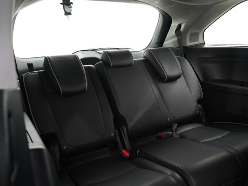 Used 2022 Honda Odyssey Elite image 13