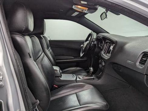 Used 2021 Dodge Charger SXT w/ Leather Interior Group RWD image 21