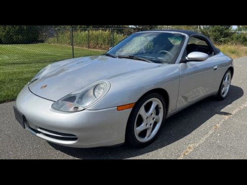 Used 2001 Porsche 911 Carrera image 1