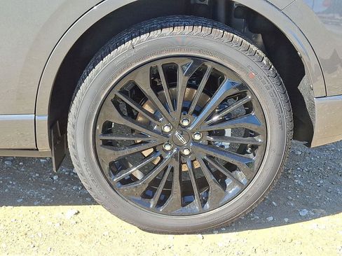 New 2026 Lincoln Corsair Reserve w/ Jet Appearance Package image 5