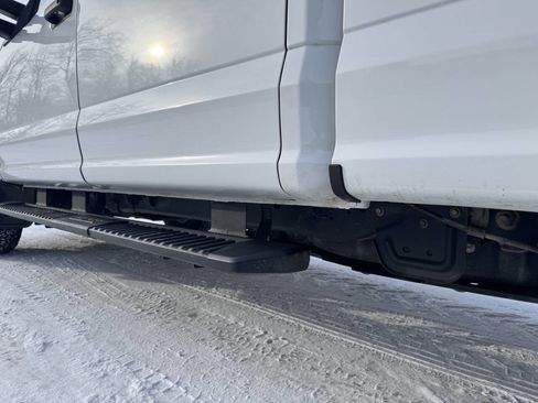 Used 2022 Ford F250 XLT w/ XLT Value Package AWD/4WD image 17