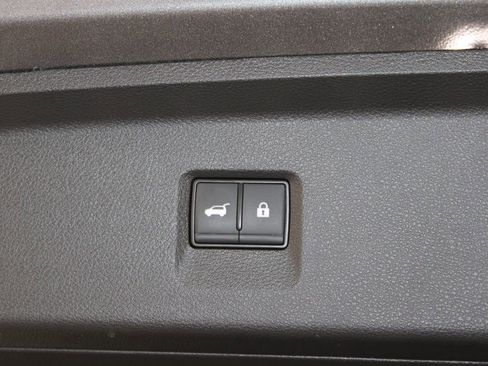 Used 2023 INFINITI QX60 Luxe w/ Vision Package FWD image 16