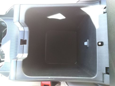 Used 2024 Jeep Grand Cherokee Limited image 22