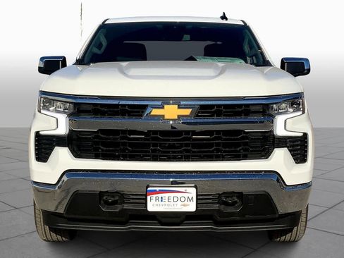 New 2026 Chevrolet Silverado 1500 LT image 3