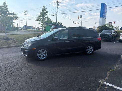 Used 2018 Honda Odyssey EX-L image 2