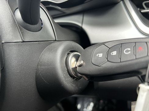 Used 2026 Chevrolet Trax RS image 16