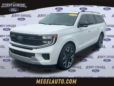 New 2026 Ford Expedition Max Platinum w/ Platinum Ultimate Package AWD/4WD image 1