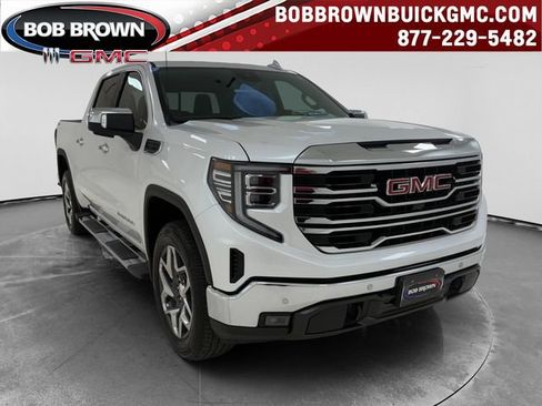 Used 2024 GMC Sierra 1500 SLT w/ SLT Premium Plus Package AWD/4WD image 1