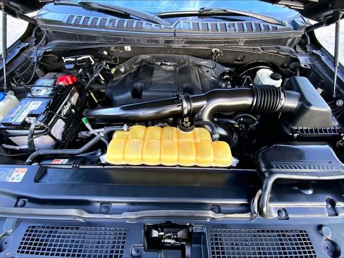 Used 2019 Ford Expedition Limited RWD image 31