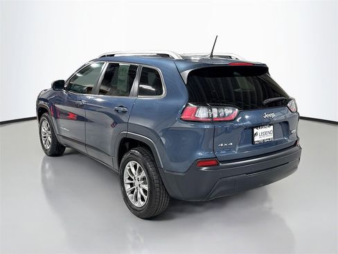 Used 2020 Jeep Cherokee Latitude Plus image 9