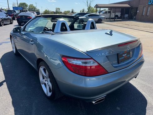 Used 2012 Mercedes-Benz SLK 250 w/ Premium I Pkg image 5