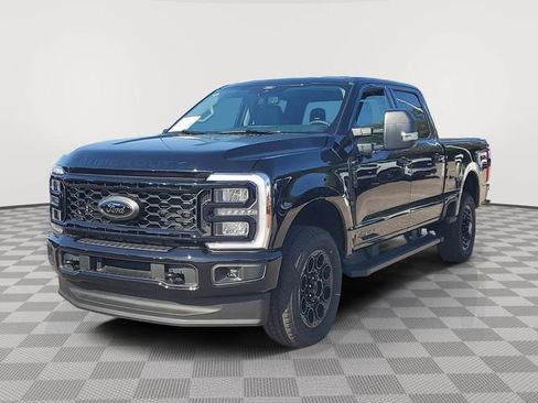 New 2026 Ford F250 XLT w/ XLT Premium Package image 2