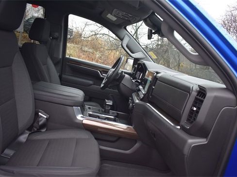 Certified 2025 Chevrolet Silverado 1500 LT w/ All Star Edition Plus image 13