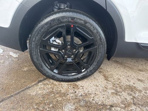 New 2025 Kia Telluride EX X-Line image 9