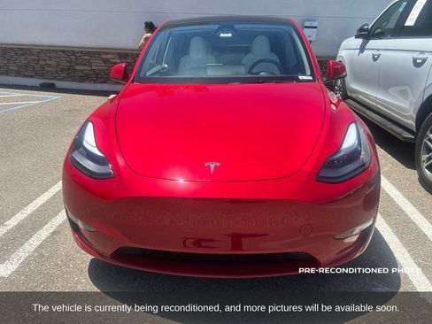 Used 2023 Tesla Model Y Performance AWD/4WD image 4