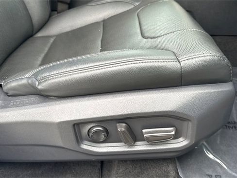 Used 2023 Toyota Tundra Limited image 23