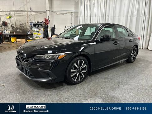 Used 2023 Honda Civic EX image 4
