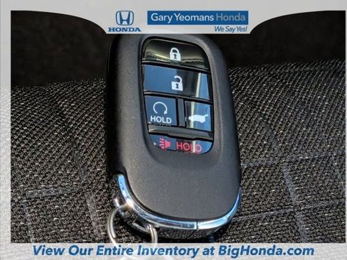 Certified 2026 Honda HR-V Sport image 32