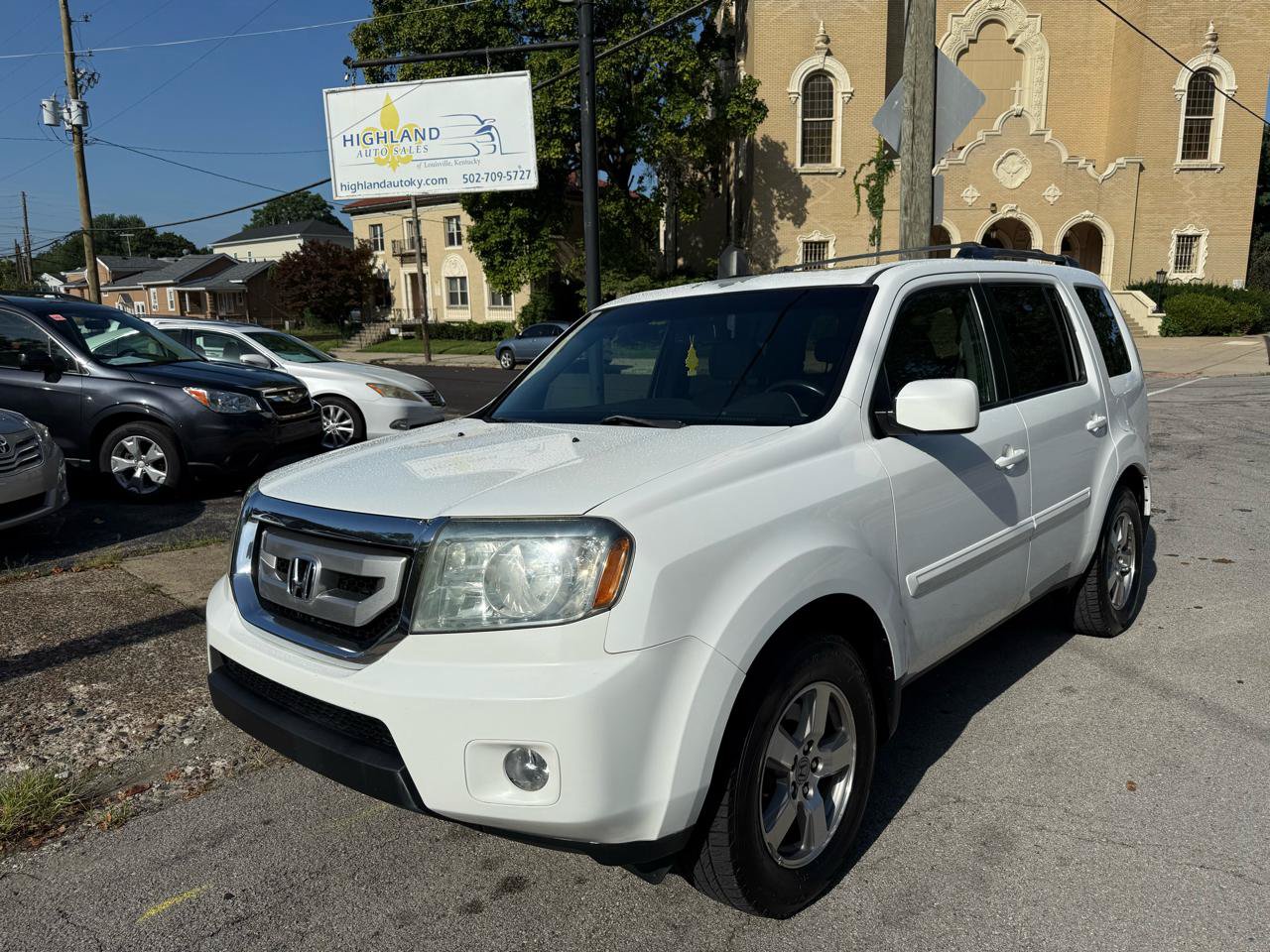 Used 2010 Honda Pilot EX-L image 1
