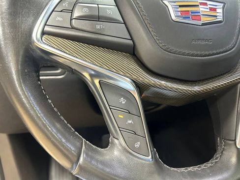 Used 2018 Cadillac XT5 Platinum AWD/4WD image 43