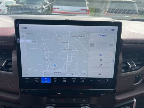 Used 2024 Ford Expedition Limited image 14