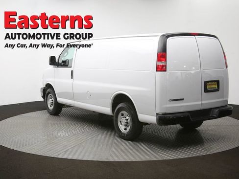 Used 2019 Chevrolet Express 2500 w/ Driver Convenience Package image 64