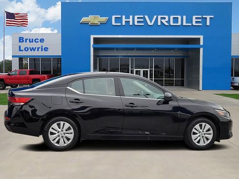 Used 2025 Nissan Sentra S FWD image 6