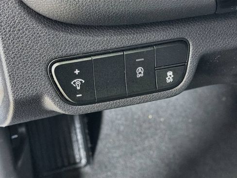 Used 2024 Kia Seltos S AWD/4WD image 12