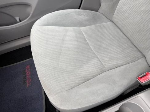 Used 2010 Toyota Corolla LE FWD image 24