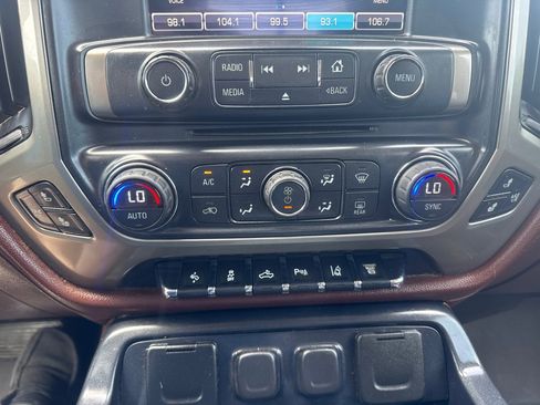 Used 2015 Chevrolet Silverado 2500 High Country w/ Duramax Plus Package AWD/4WD image 17