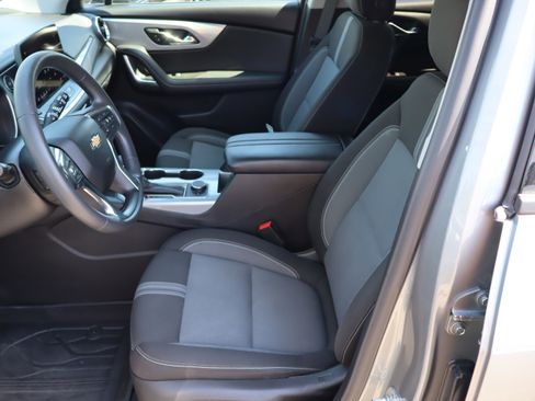 Used 2025 Chevrolet Blazer LT w/ Midnight/Sport Edition FWD image 16