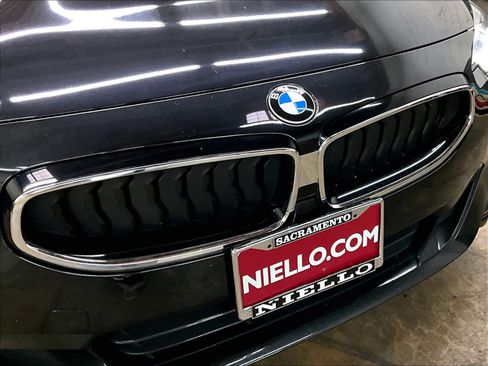 Used 2023 BMW 230i Coupe w/ Convenience Package RWD image 31