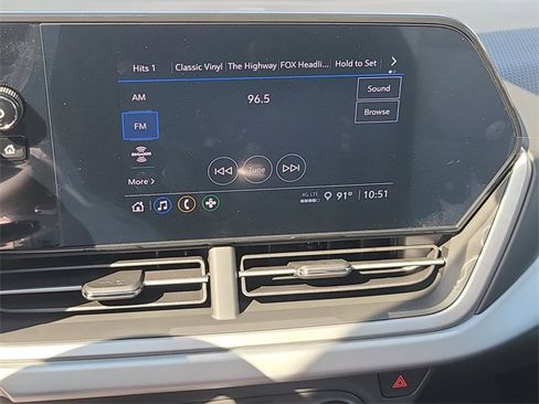 New 2026 Chevrolet Trax LS image 30