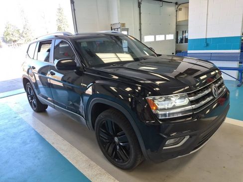 Used 2019 Volkswagen Atlas SEL FWD image 4